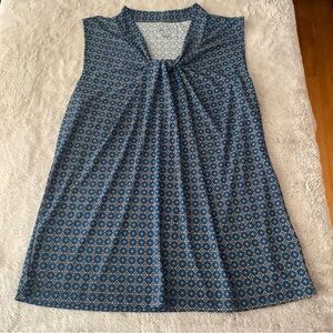 Talbots Blue Patterned Sleeveless Top size large geometric pattern size large